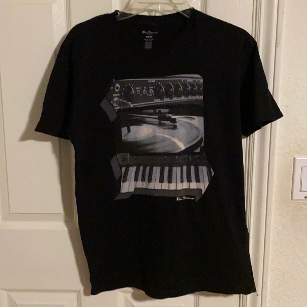 Ben Sherman Medium T-shirt